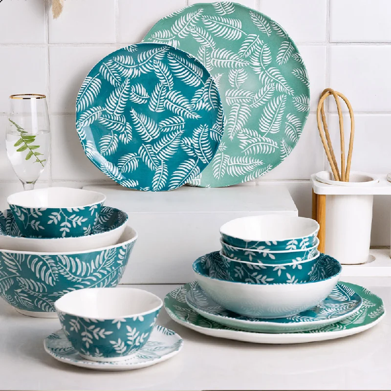 Blue Leaf Dinnerware