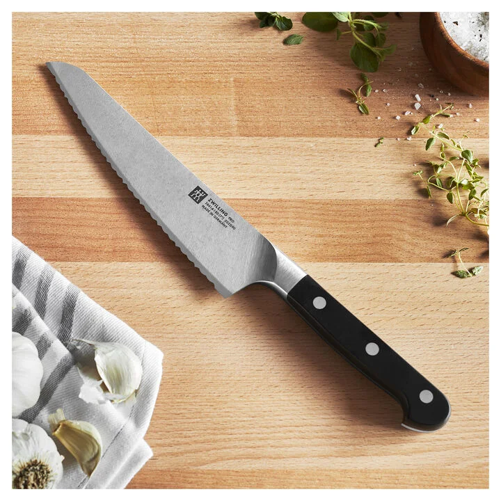 Zwilling J. A. Henckels - Pro 7 Inch Bread Knife